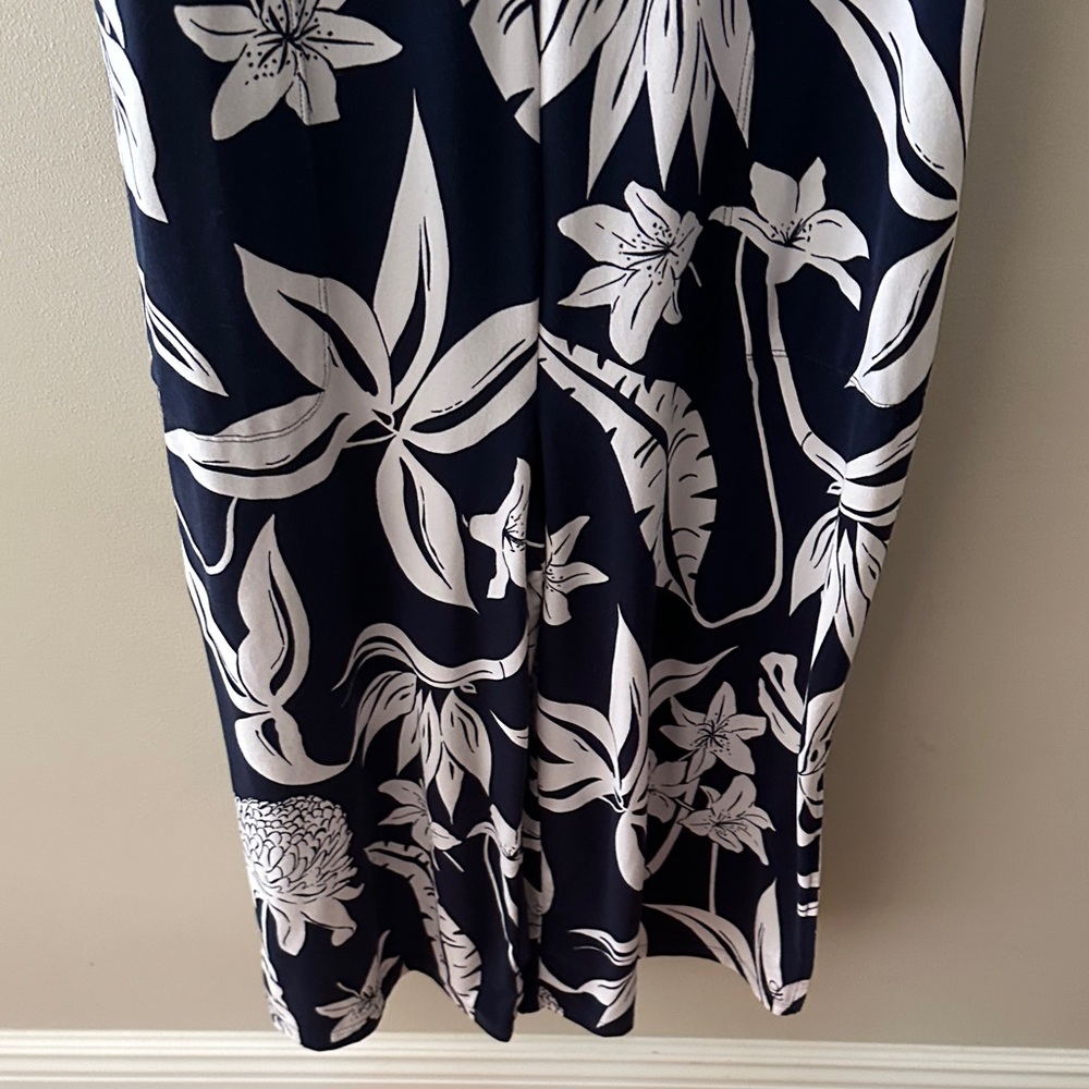 Cuddl Duds Navy And White Leaf Print Jumpsuit - image 4